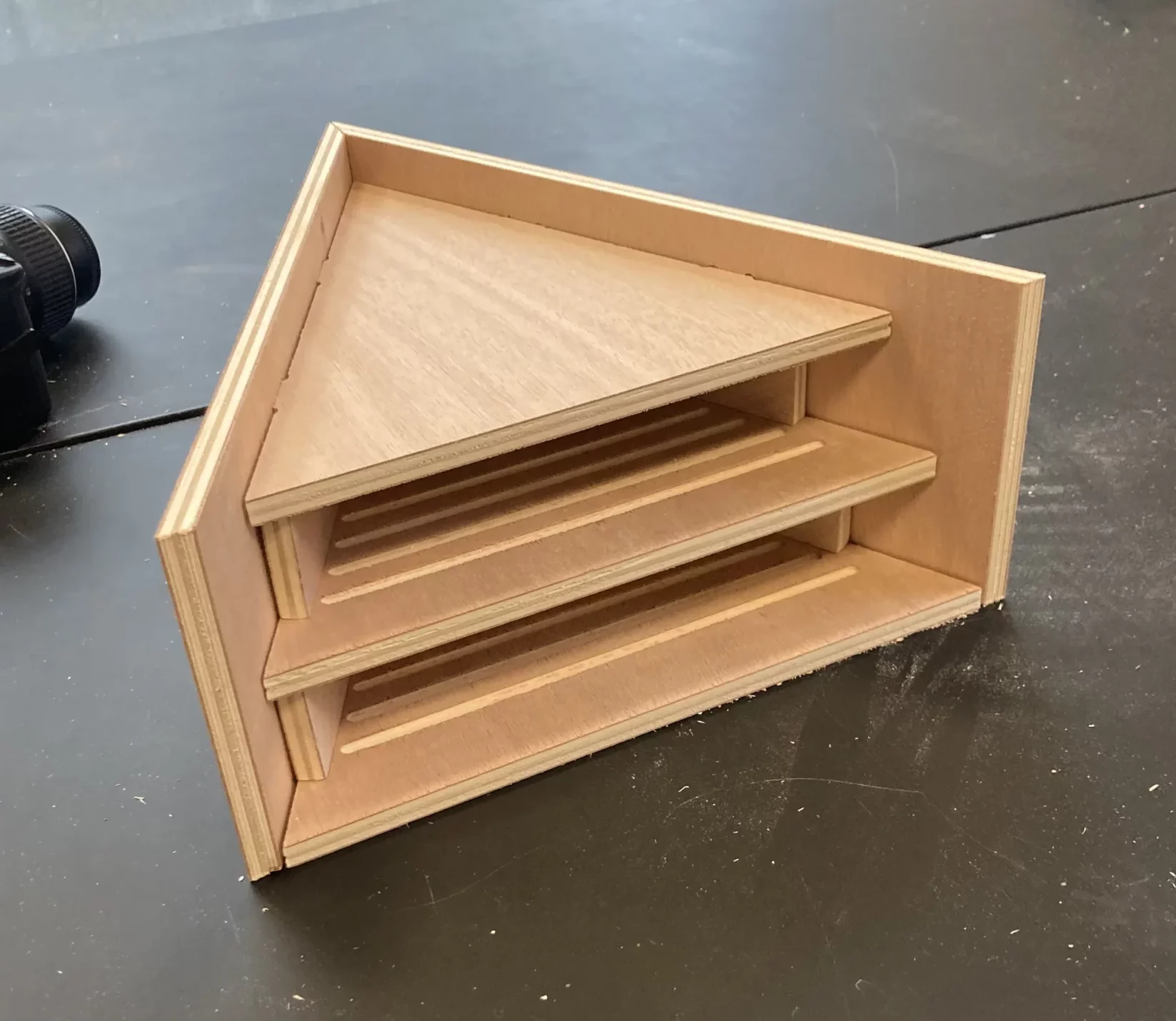 Photo de l'abri à chauve-souris triangulaire